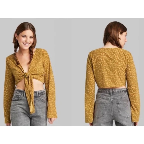 NWT Wild Fable Velvet Long Bell Sleeve Tie Front Cropped Blouse - Picture 8 of 8